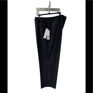 Calvin Klein Dark Grey Modern Fit Dress Pants
Size 22W/22F/22M